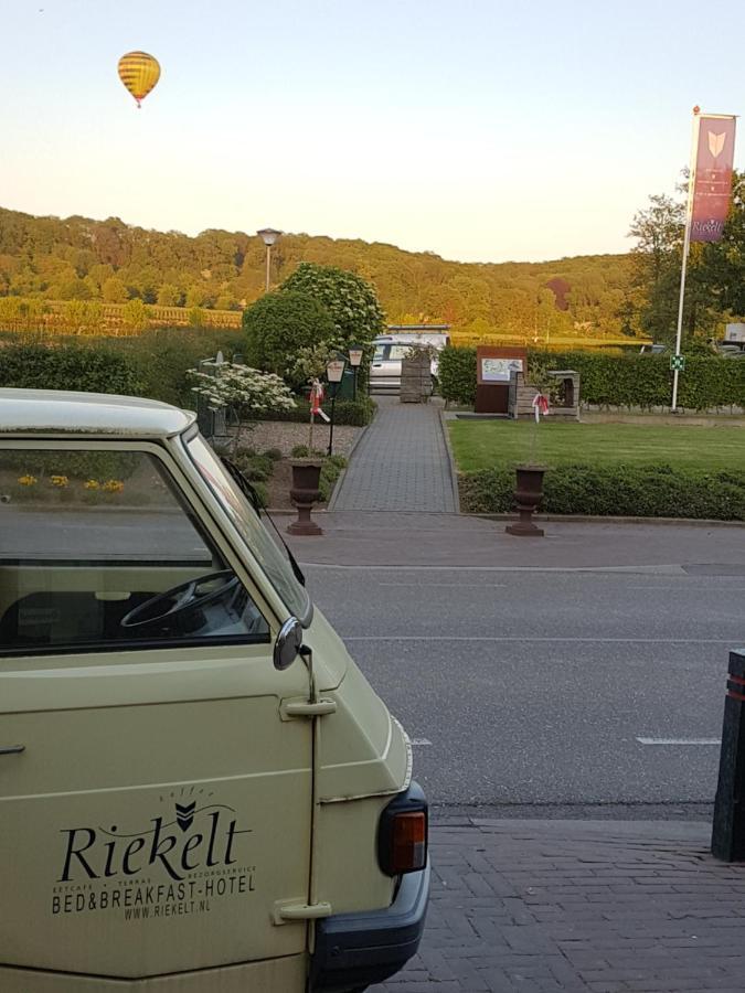 B&B - Eetcafe - Riekelt Gronsveld Exterior foto